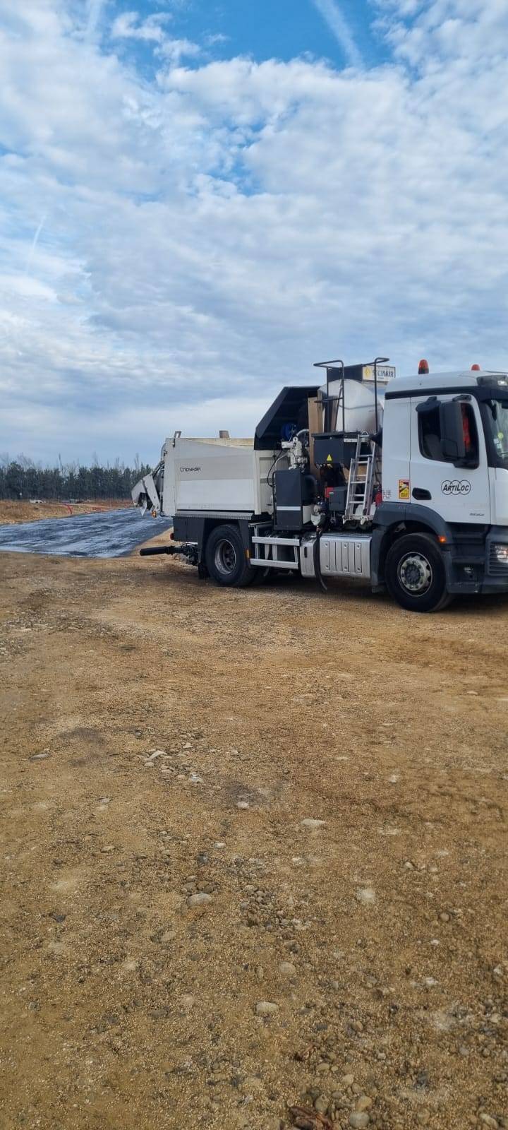 Les normes de sécurité pour les entreprises travaillant avec de l'émulsion de bitume