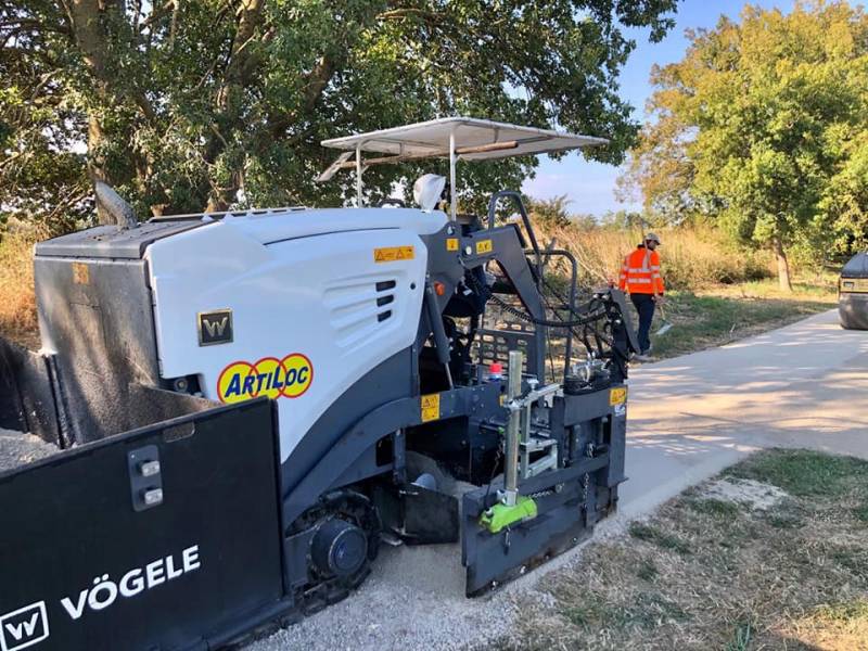 LOCATION DE FINISSEUR AVEC CHAUFFEUR SUR BEZIERS